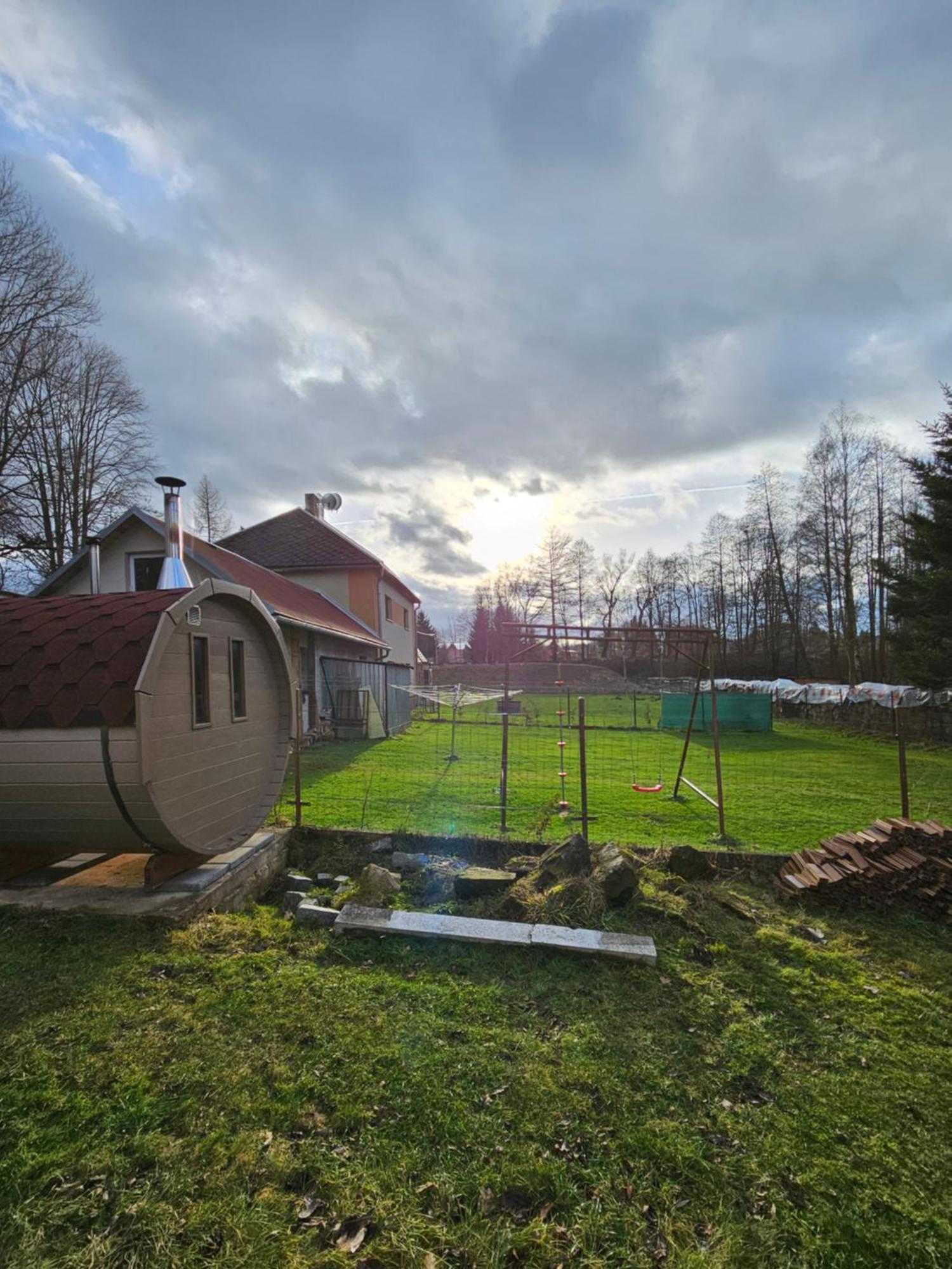 Ferienwohnung Farma U Lesa Hlinsko Exterior foto